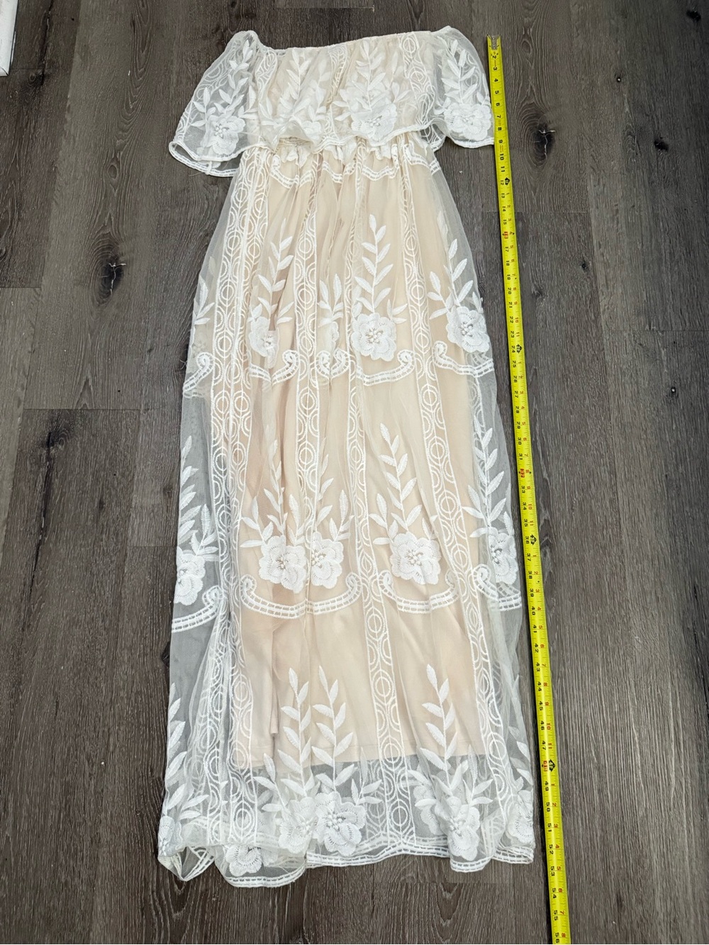 Baltic born off shoulder maxi dress. Size small. Color white/off white - Picture 5 of 7
